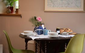Rosehill Barn -A Tranquil Rural Barn Conversion